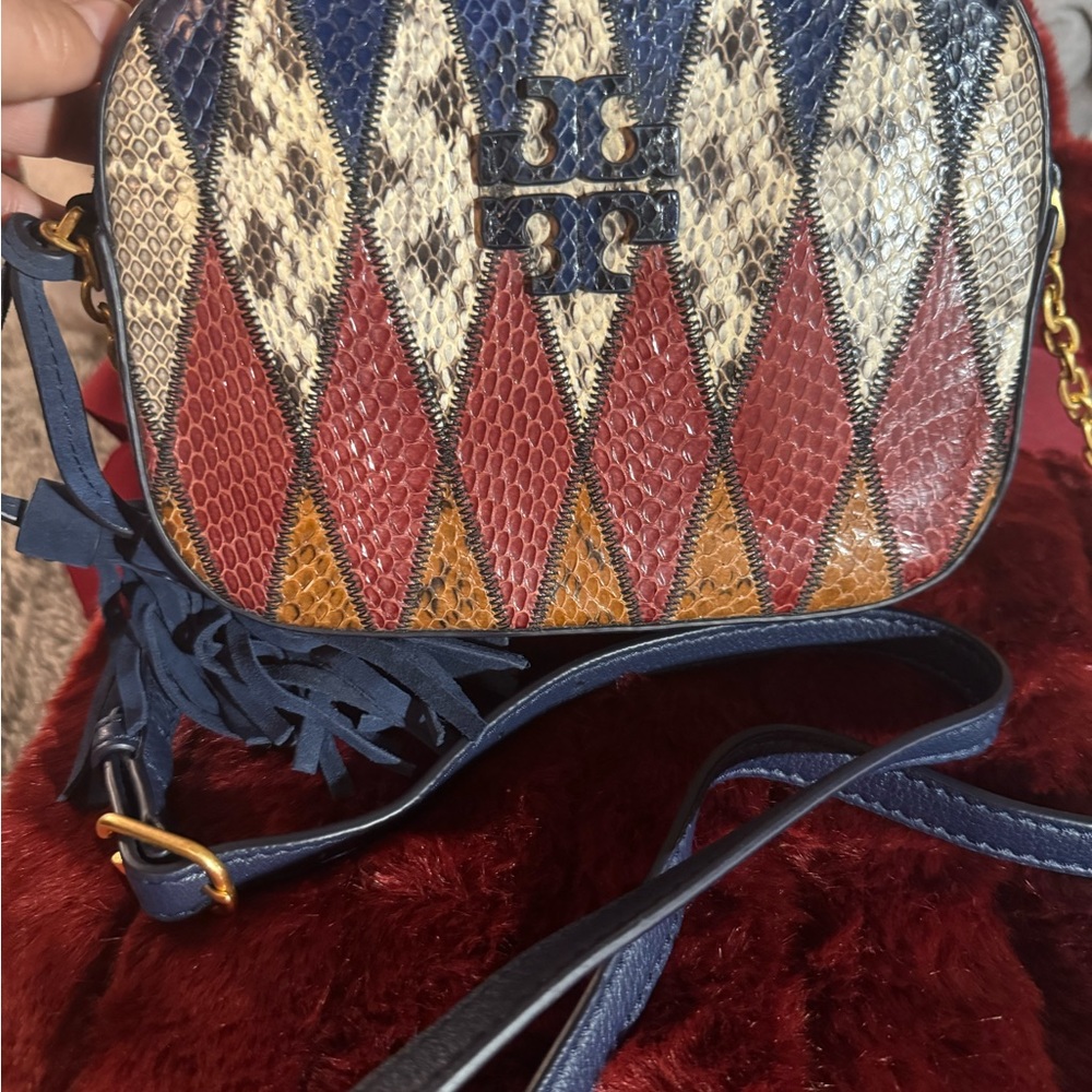 Tory Burch Bags Tory Burch Crossbody Purse. Purse Is Navy, Brown, And Maroon - Picture 6 of 10